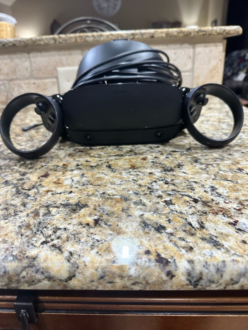 Oculus Rift Black VR Headset with Controllers